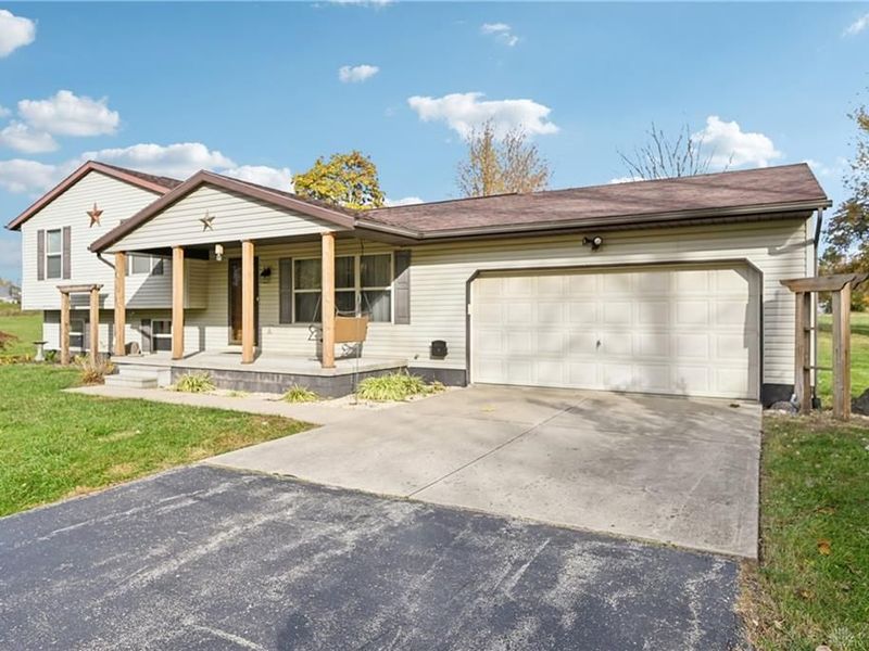 5852 Old US Route 35, Silvercreek Township, OH 45335 Photo 2