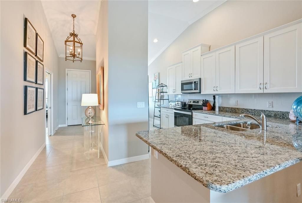 9389 Pocida Ct, Unit 202, Naples, FL 34119 Photo