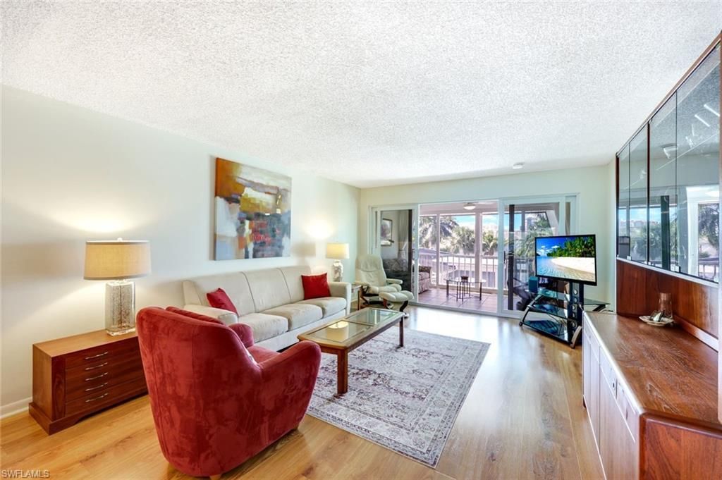 4200 Belair Ln, Unit 302, Naples, FL 34103 Photo