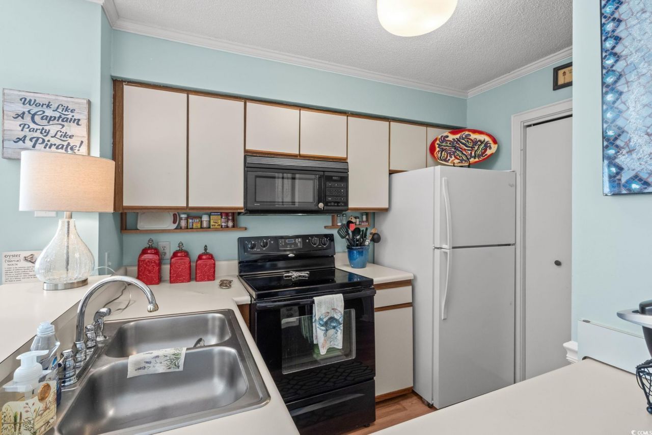 4350 Intercoastal Dr. Photo 15