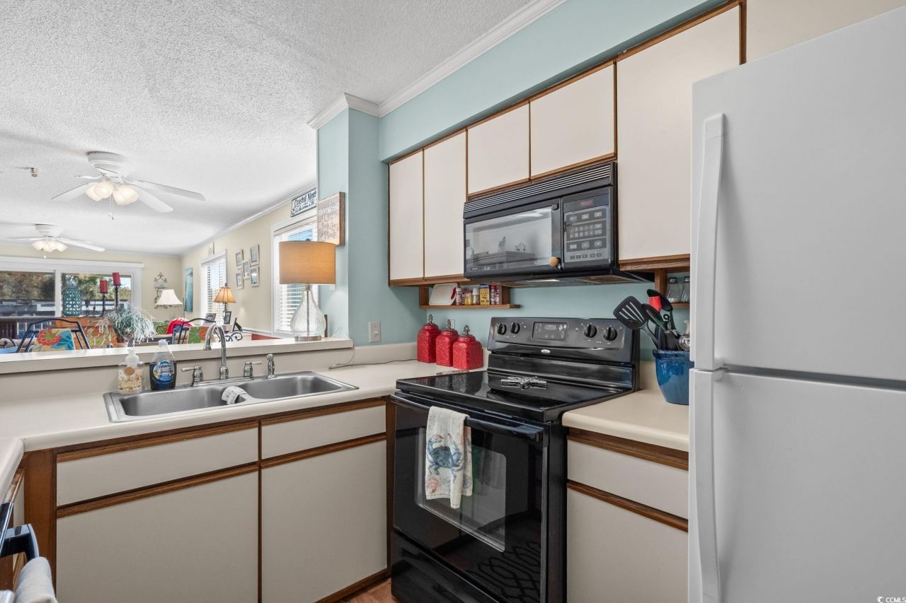 4350 Intercoastal Dr. Photo 16