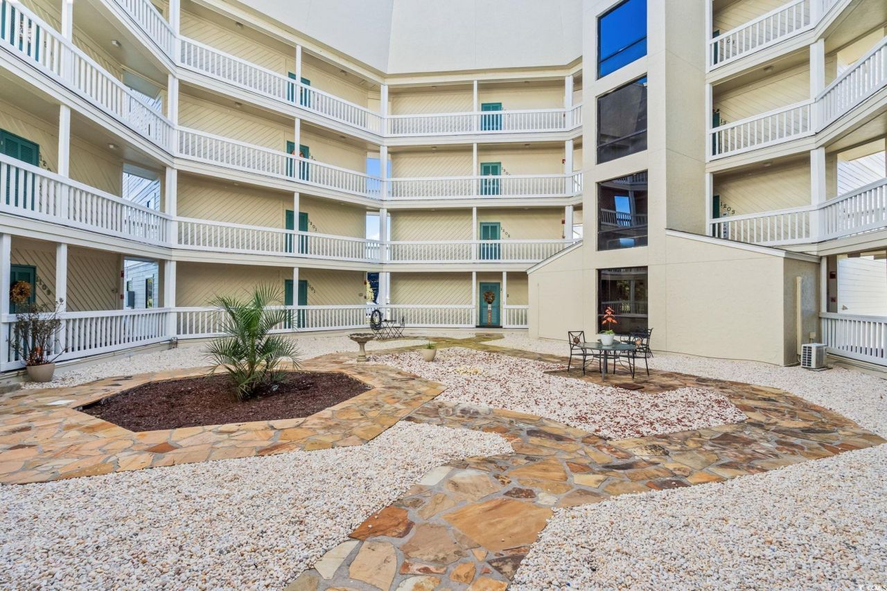 4350 Intercoastal Dr. Photo 4