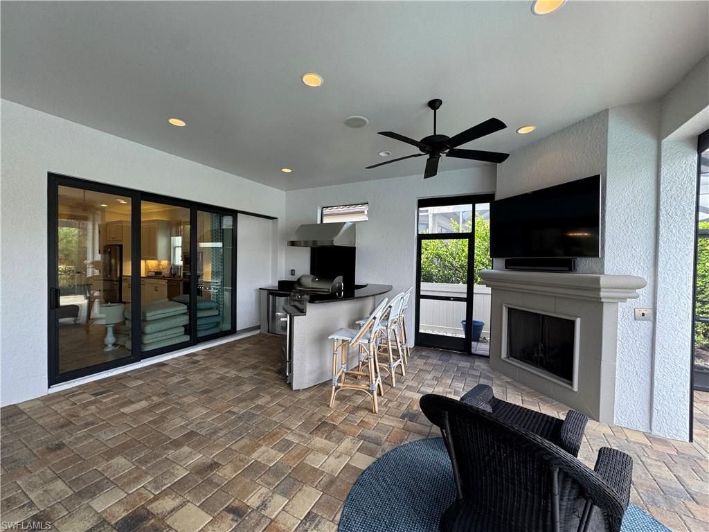 9470 Galliano Ter, Naples, FL 34119 Photo