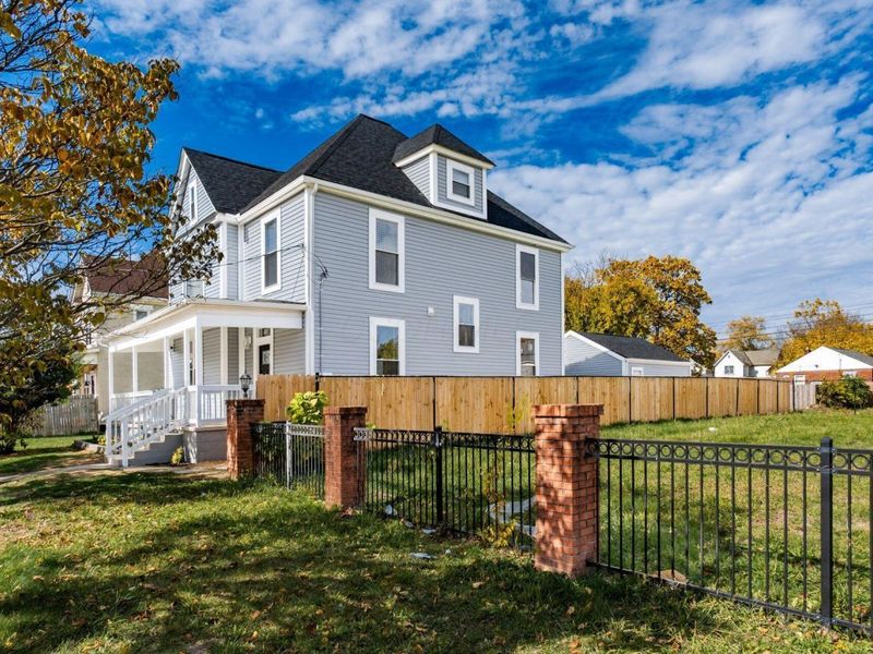 1138 Mount Vernon Avenue, Columbus, OH 43203 Photo 3