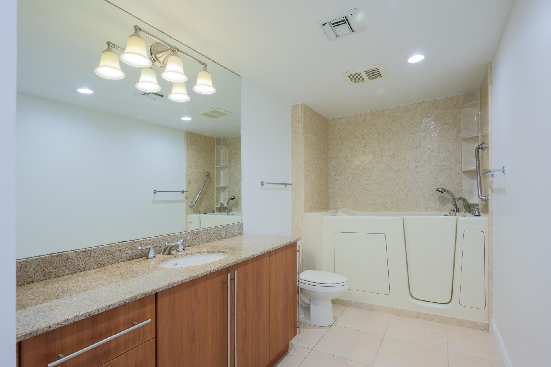 610 Clematis Street, Unit 700-702, West Palm Beach, FL 33401 Photo
