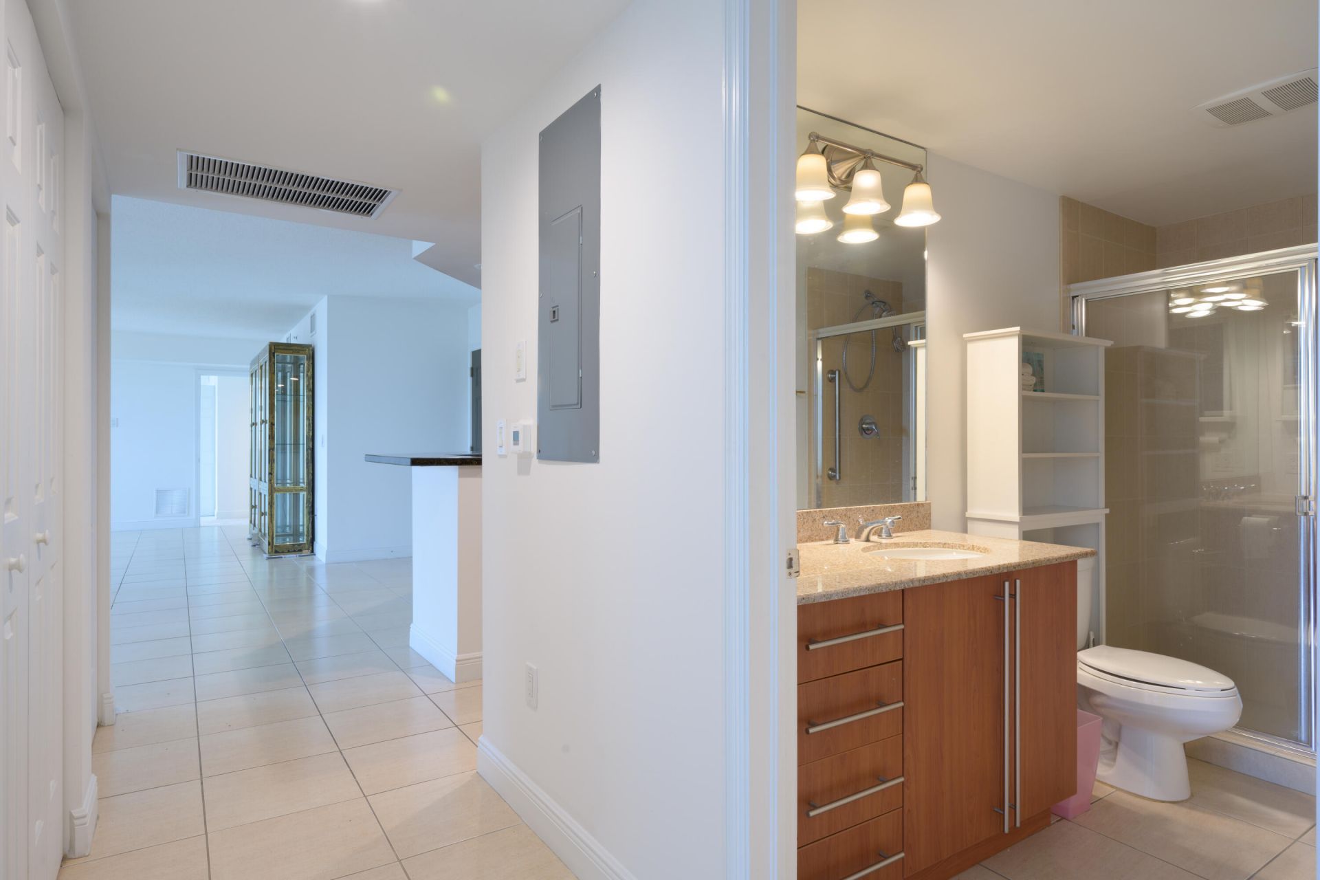 610 Clematis Street, Unit 700-702, West Palm Beach, FL 33401 Photo