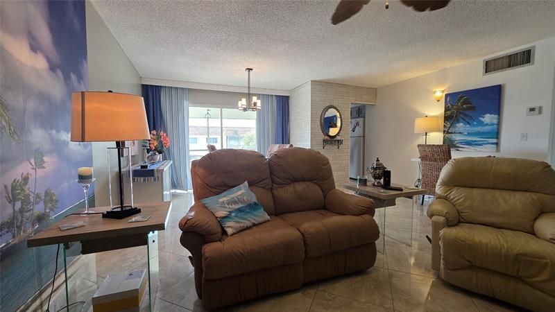 4047 NW 16th Street, Unit 302, Fort Lauderdale, FL 33313 Photo