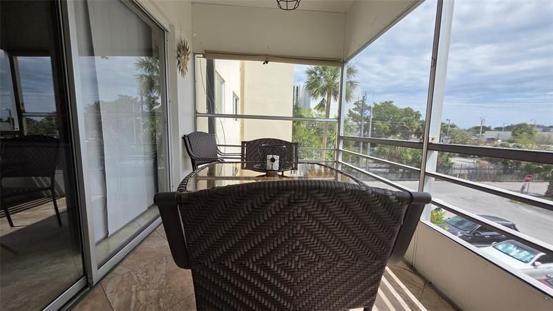 4047 NW 16th Street, Unit 302, Fort Lauderdale, FL 33313 Photo