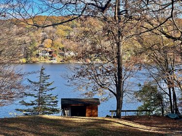 Candlewood Mountain, New Milford, CT 06776