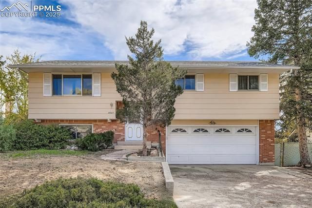 3607 Brentwood Terrace, Colorado Springs, CO 80910 Main Photo