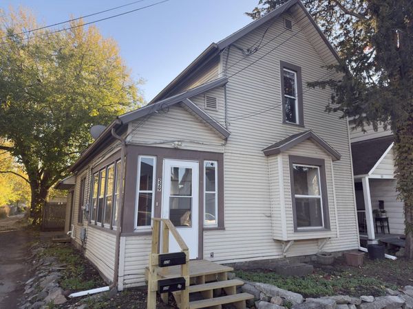 229 W Columbia Street, Marion, OH 43302