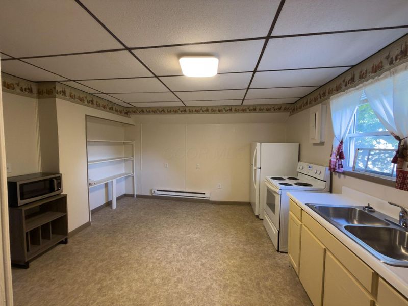 229 W Columbia Street, Marion, OH 43302 Photo 12