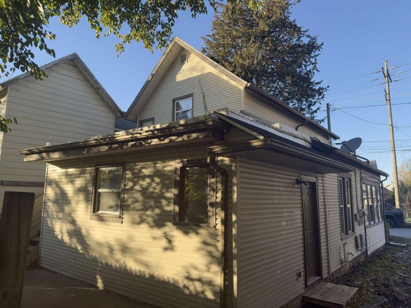 229 W Columbia Street, Marion, OH 43302 Photo 17