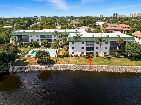 3030 Binnacle DR, Unit 103, NAPLES, FL 34103