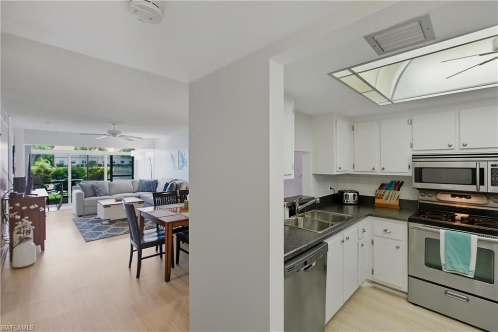 3030 Binnacle Dr, Unit 103, Naples, FL 34103 Photo