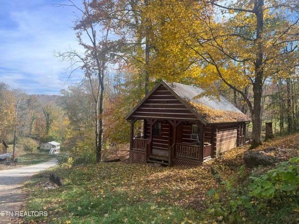 5616 Port Dock Rd, Alpine, TN 38546