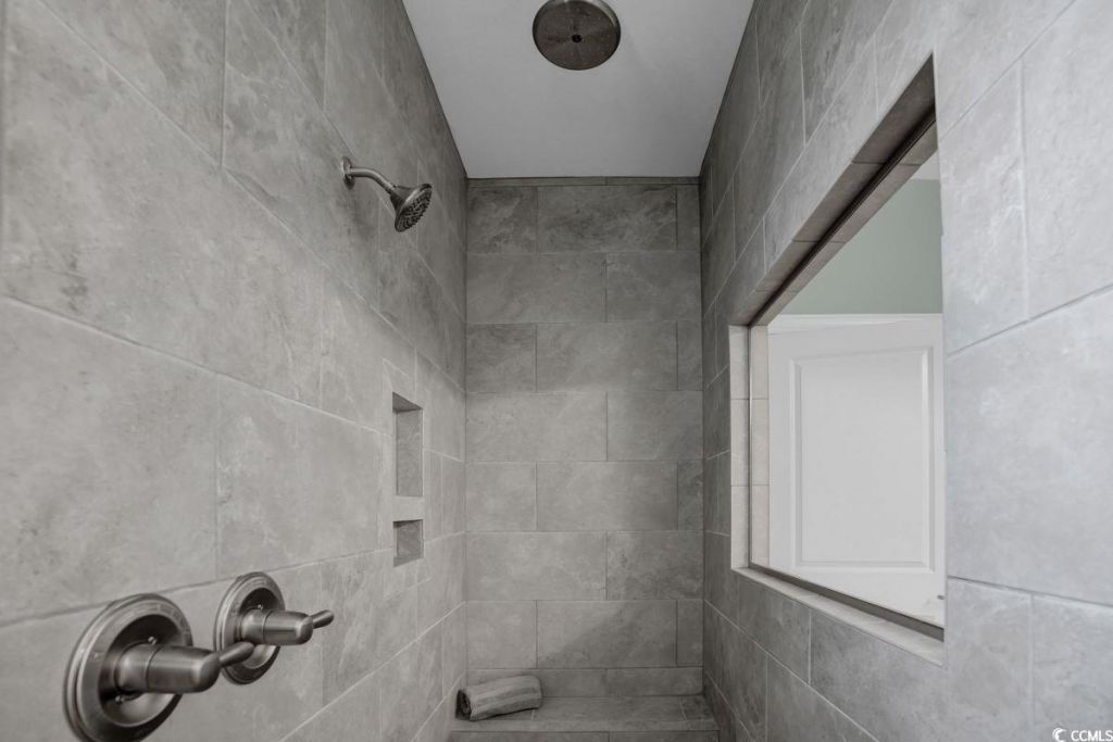 1003 Fowler Rd. Photo 12