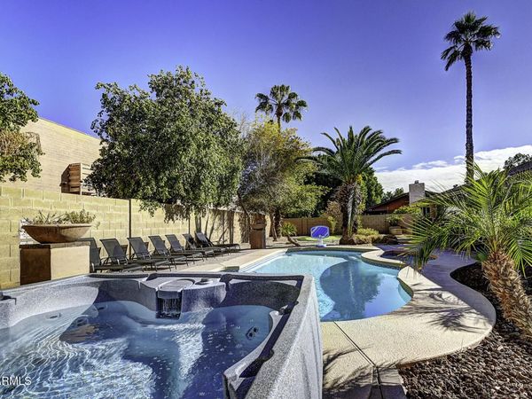 6250 E JANICE Way, Scottsdale, AZ 85254