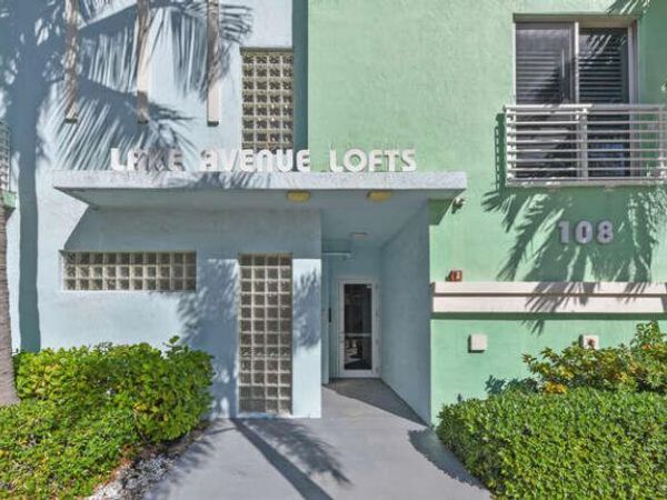 108 Lake Avenue, Unit 406, Lake Worth Beach, FL 33460