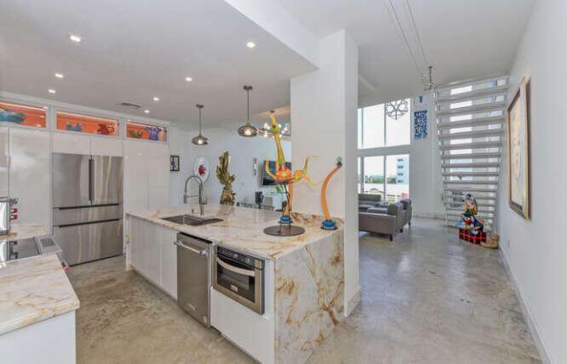 108 Lake Avenue, Unit 406, Lake Worth Beach, FL 33460 Photo