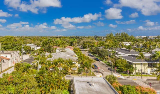 108 Lake Avenue, Unit 406, Lake Worth Beach, FL 33460 Photo