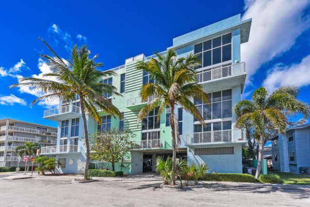 108 Lake Avenue, Unit 406, Lake Worth Beach, FL 33460 Photo