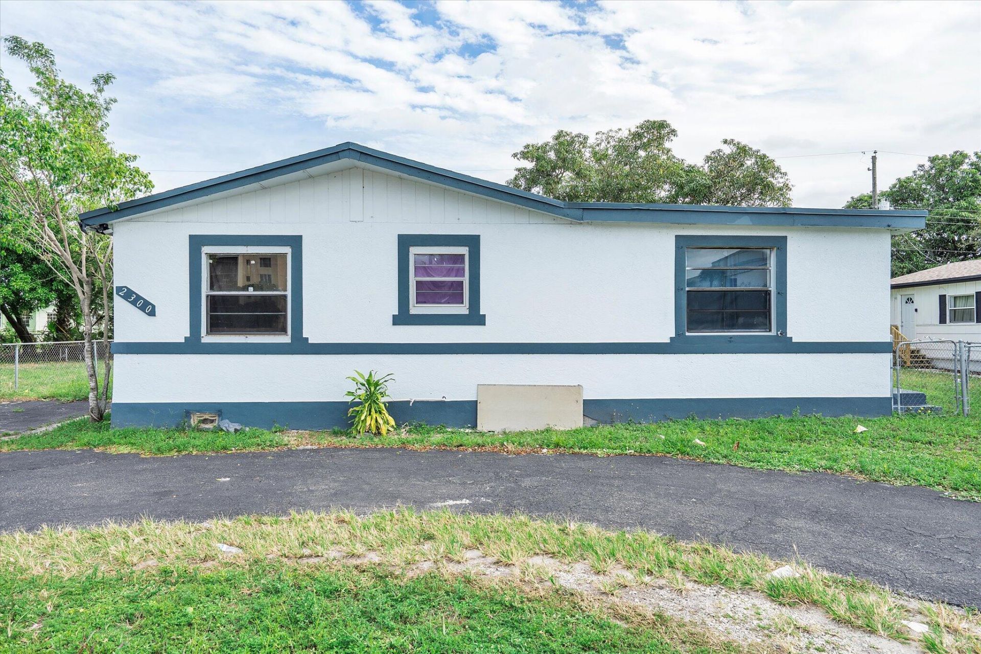 2300 NW 31st Avenue, Fort Lauderdale, FL 33311 Photo