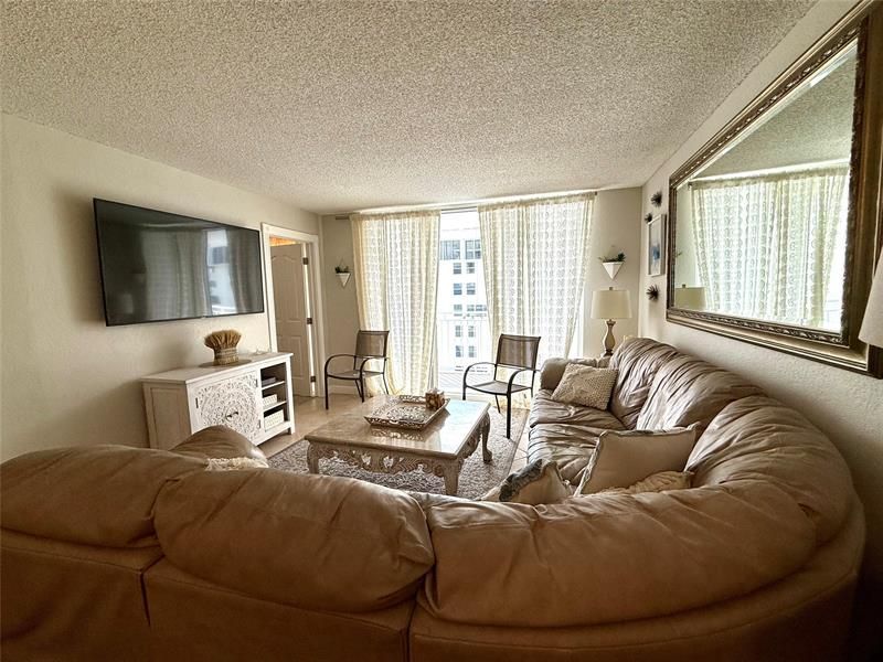 101 Briny Avenue, Unit 2604, Pompano Beach, FL 33062 Photo
