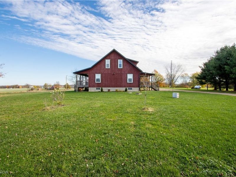 14602 Township Road 469, Lakeville, OH 44638 Photo 2