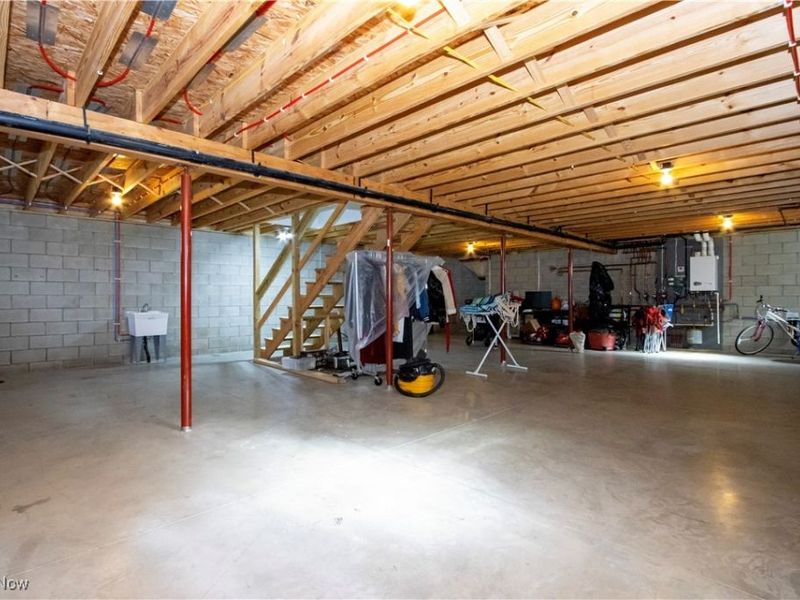 14602 Township Road 469, Lakeville, OH 44638 Photo 32