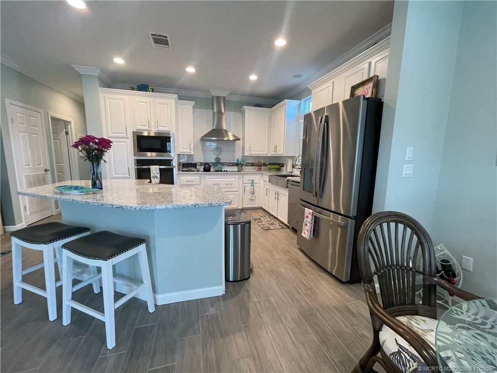 118 NE Bay Drive, Jensen Beach, FL 34957 Photo