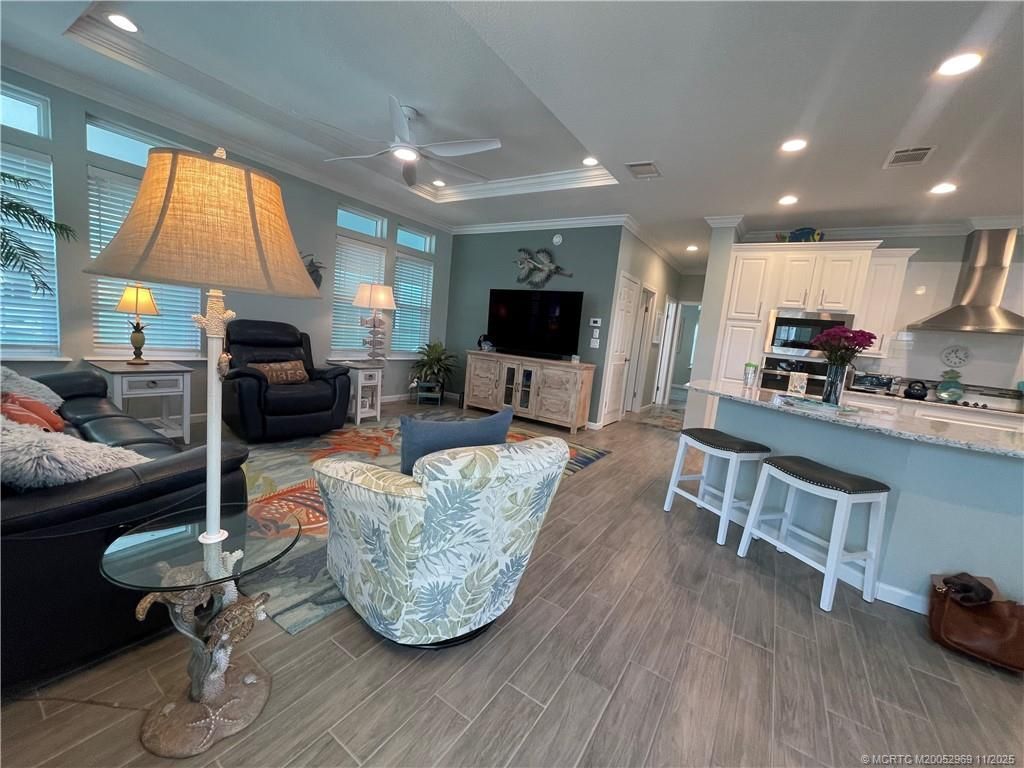 118 NE Bay Drive, Jensen Beach, FL 34957 Photo