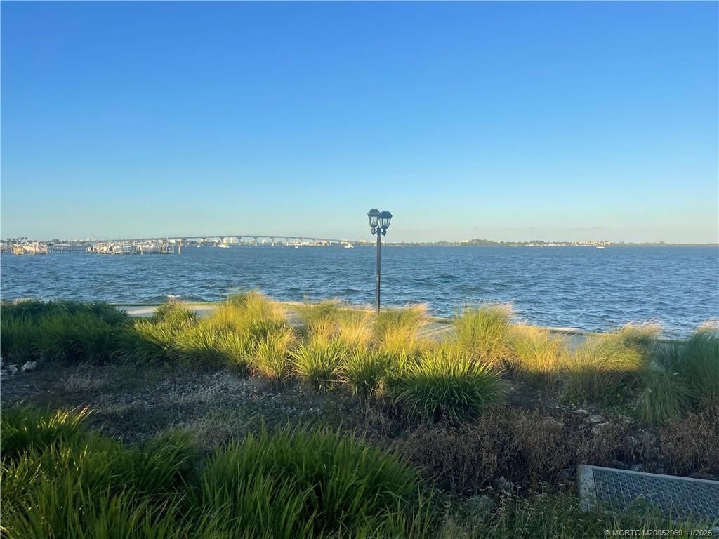 118 NE Bay Drive, Jensen Beach, FL 34957 Photo