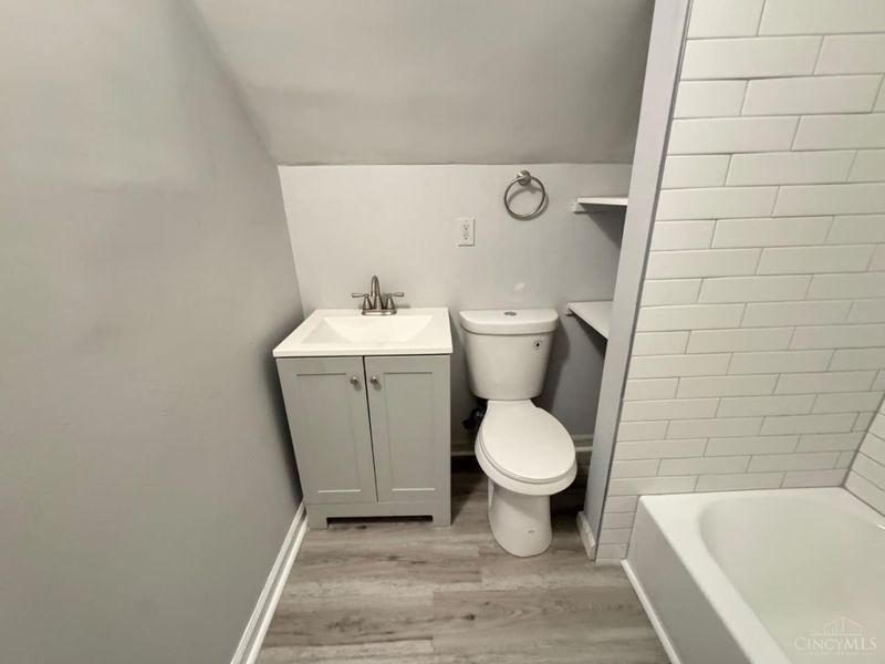 3846 Reading Road, Cincinnati, OH 45229 Photo 15