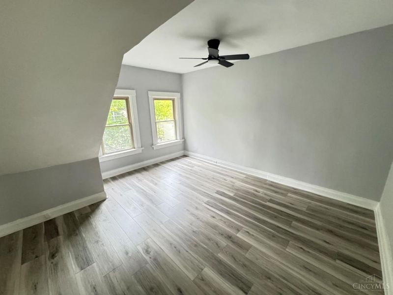 3846 Reading Road, Cincinnati, OH 45229 Photo 17