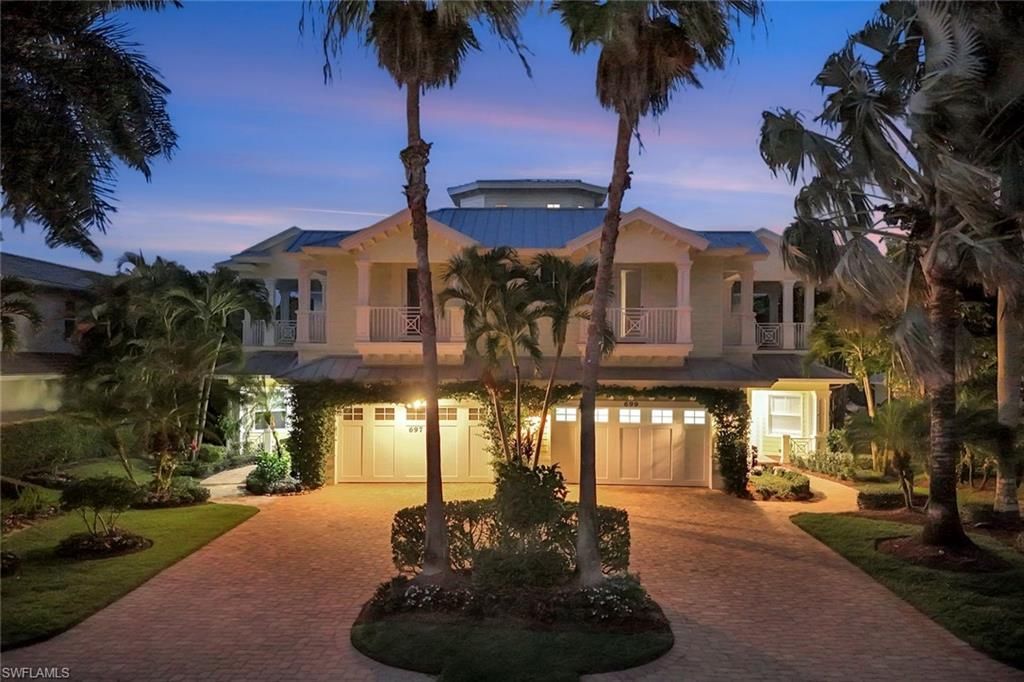 699 Fairway Ter, Naples, FL 34103 Photo