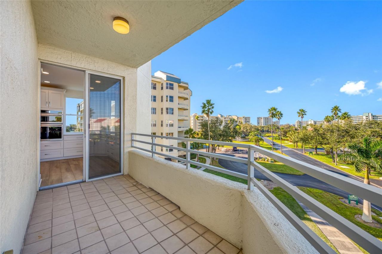 7872 Sailboat Key Boulevard S, Unit 306, South Pasadena, FL 33707 Photo