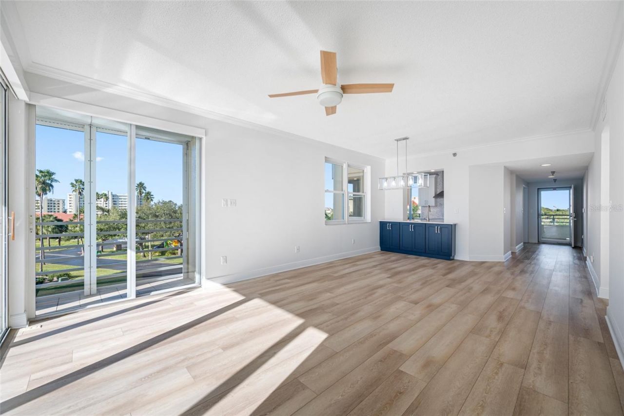 7872 Sailboat Key Boulevard S, Unit 306, South Pasadena, FL 33707 Photo