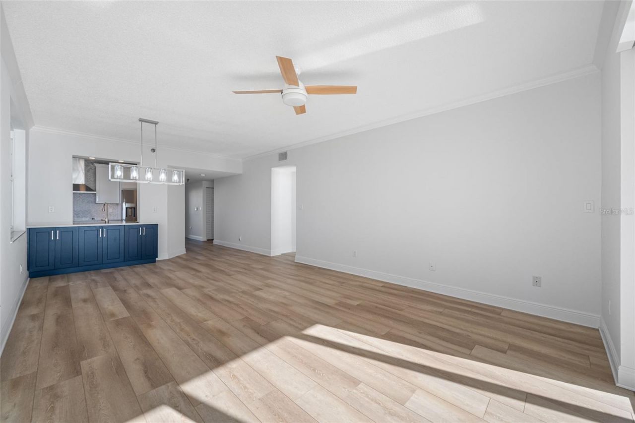 7872 Sailboat Key Boulevard S, Unit 306, South Pasadena, FL 33707 Photo