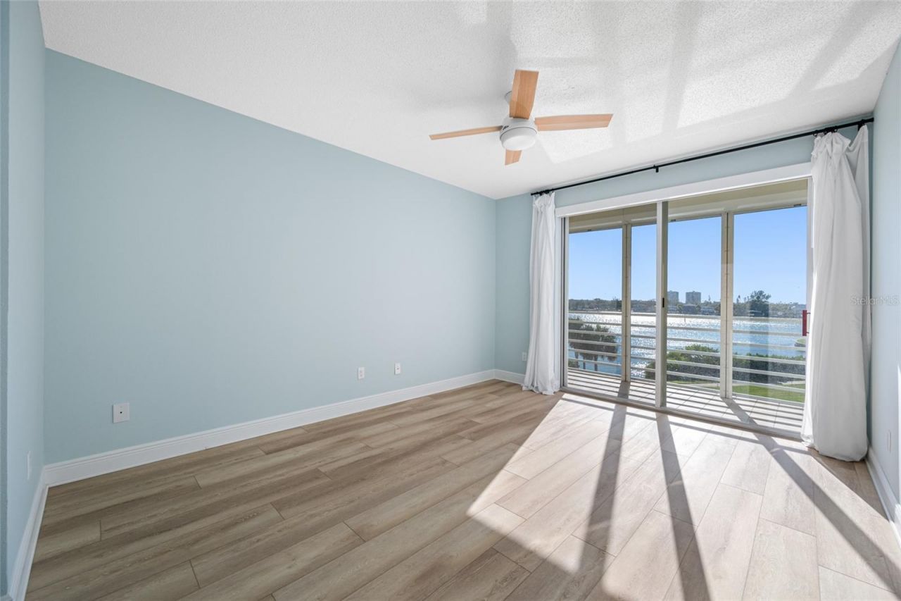 7872 Sailboat Key Boulevard S, Unit 306, South Pasadena, FL 33707 Photo