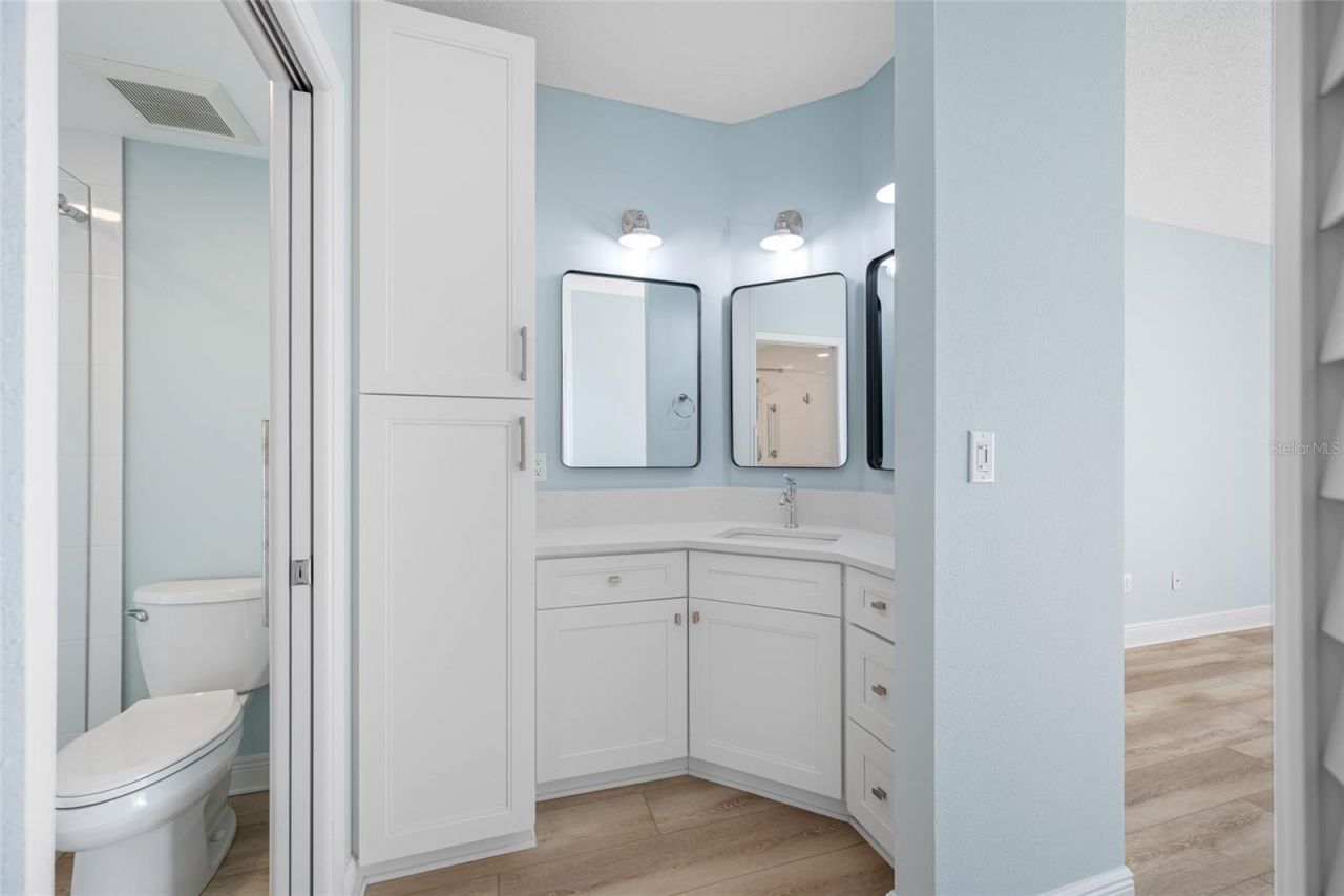 7872 Sailboat Key Boulevard S, Unit 306, South Pasadena, FL 33707 Photo