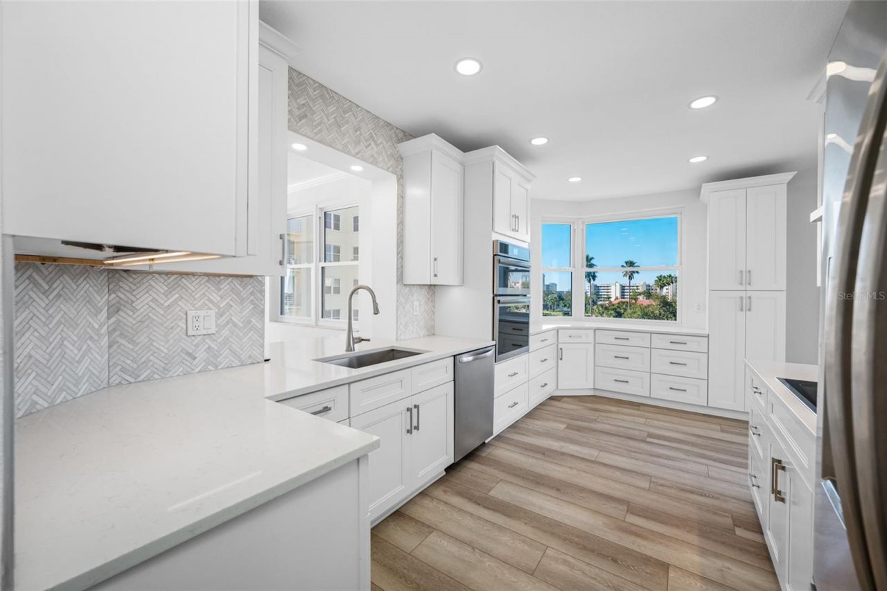 7872 Sailboat Key Boulevard S, Unit 306, South Pasadena, FL 33707 Photo