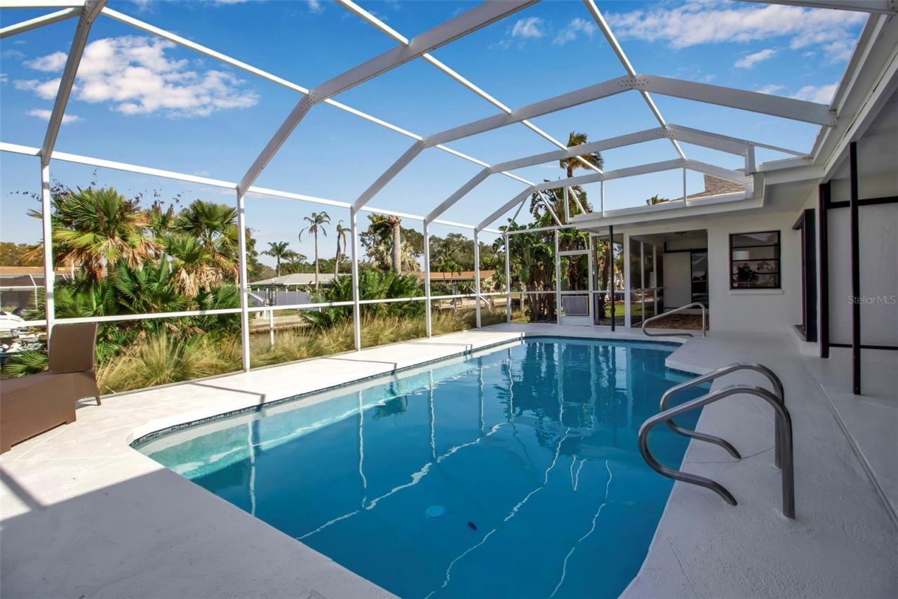 1649 Stanford Lane, Sarasota, FL 34231 Photo