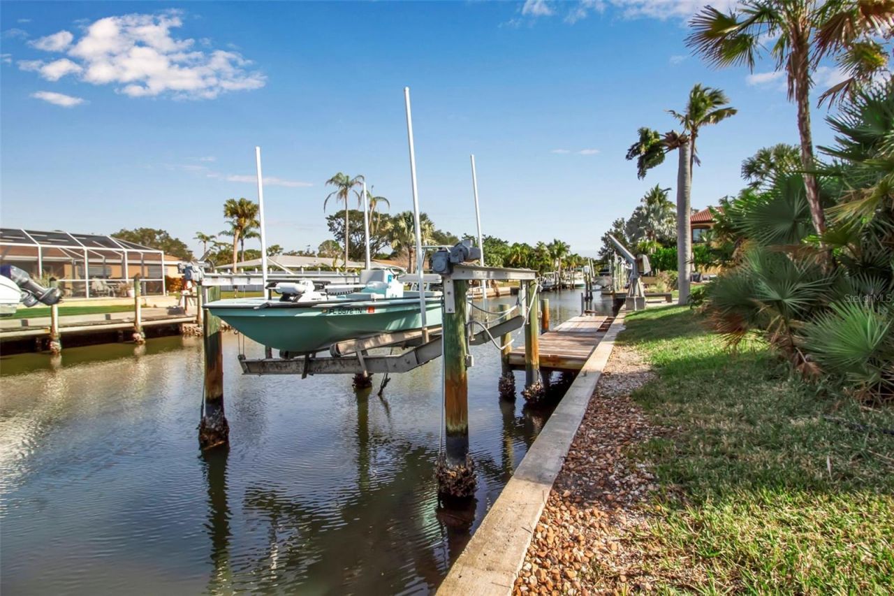 1649 Stanford Lane, Sarasota, FL 34231 Photo