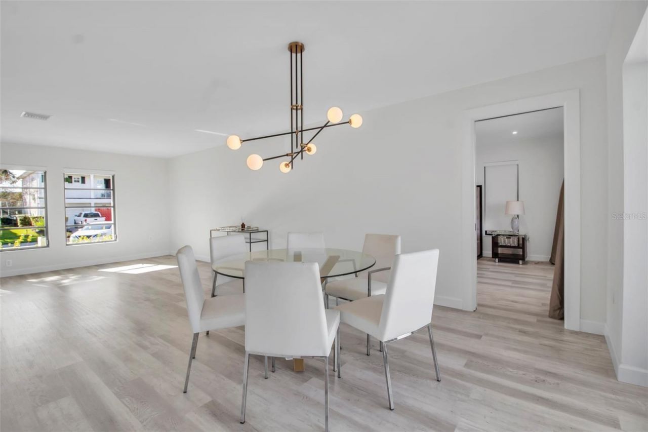 1649 Stanford Lane, Sarasota, FL 34231 Photo