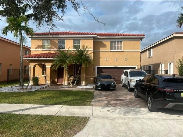 20426 NW 8th Ct, Miami Gardens, FL 33169