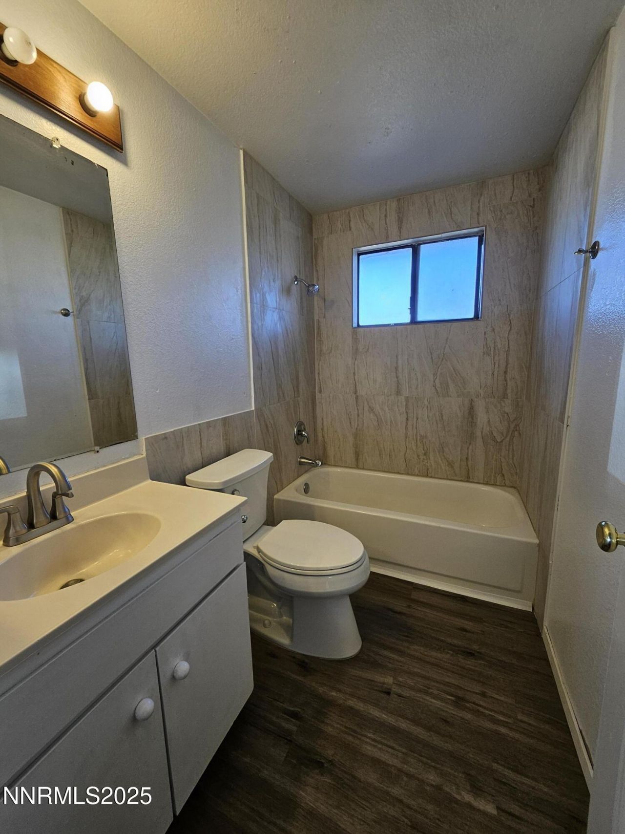 1312 Jobs Peak Drive, Gardnerville, NV 89460 Photo