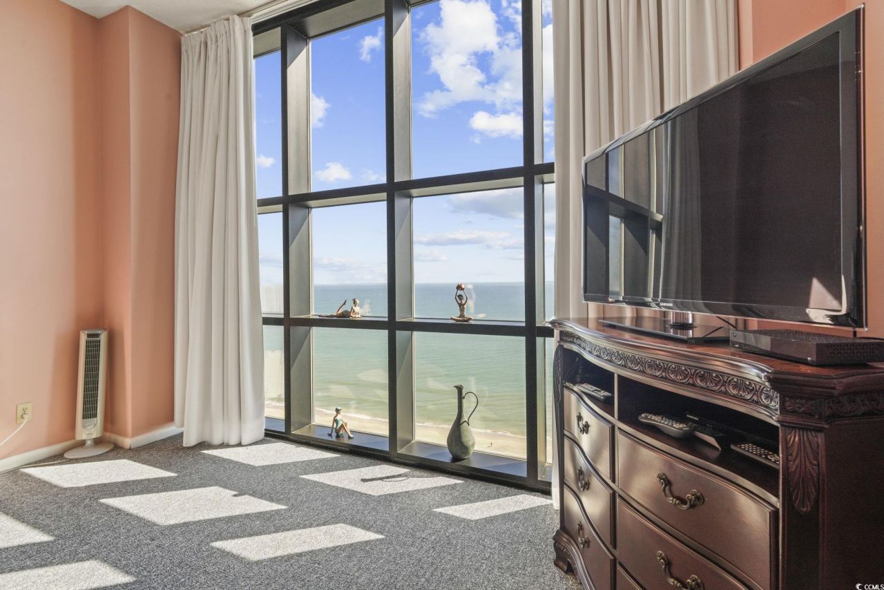 5523 N Ocean Blvd. Photo 22