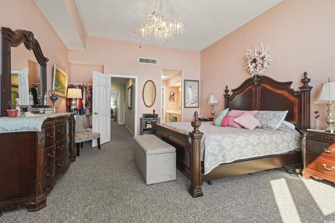 5523 N Ocean Blvd. Photo 23