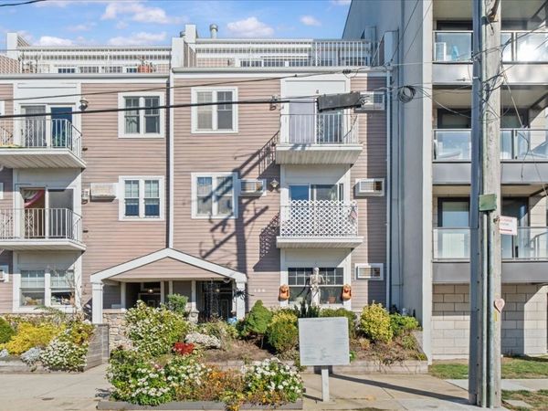 126 BEACH 92ND Street, Unit 3C, Queens, NY 11693